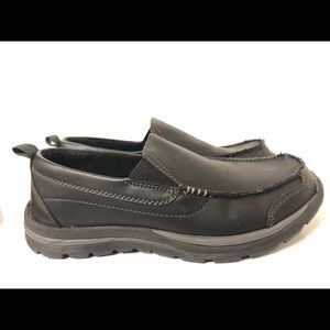 MENS/BIG BOY DRESS SHOE Size 8.5